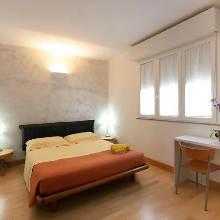 Giardini E Mare B&B 콰르투 산텔레나