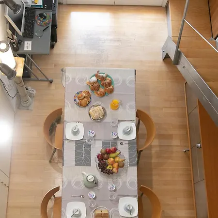 Giardini E Mare Alojamento de Acomodação e Pequeno-almoço Quartu SantʼElena