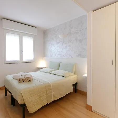 B&B Giardini E Mare 콰르투 산텔레나