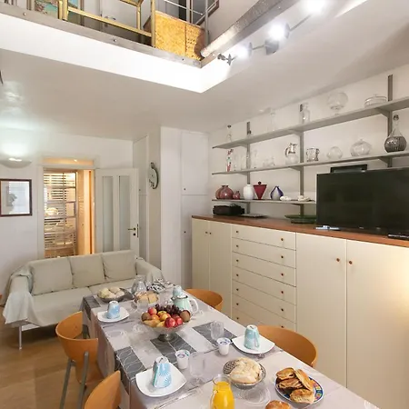 Bed and Breakfast Giardini E Mare