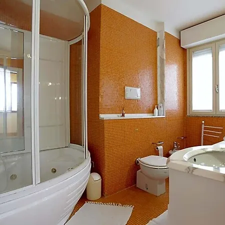 Giardini E Mare Oda ve Kahvaltı Quartu SantʼElena