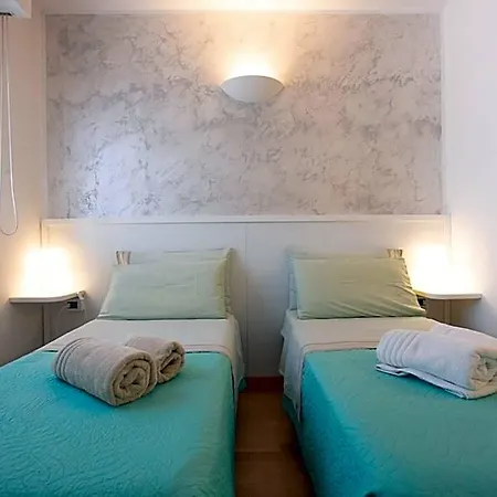 Bed & Breakfast Giardini E Mare 3*