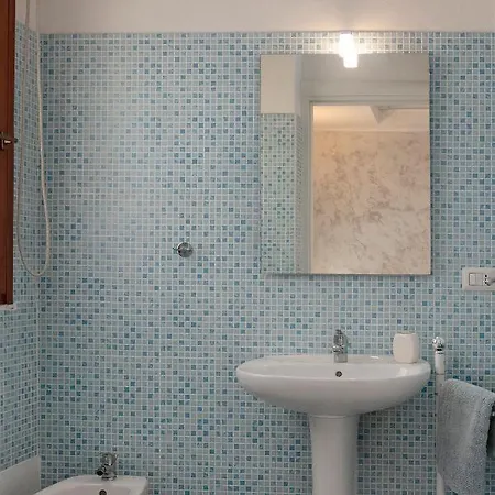 Giardini E Mare Quartu SantʼElena